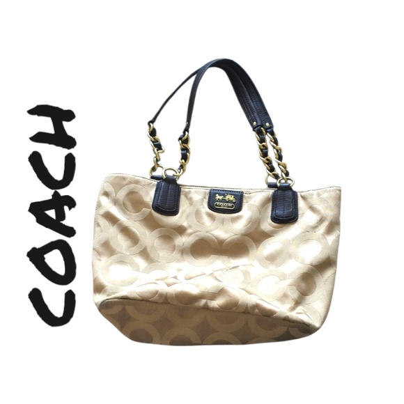 Coach Bag - Picture 1 of 3